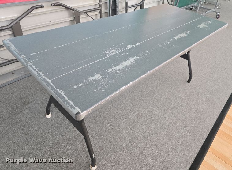 image for item EK5176 (4) tables