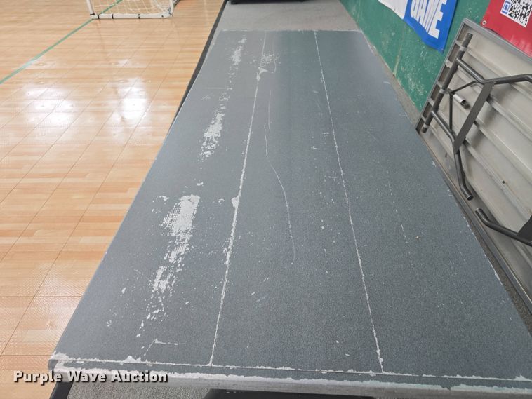 image for item EK5176 (4) tables