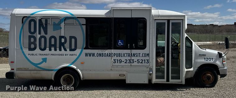 image for item EM3780 2012 Ford Econoline shuttle bus