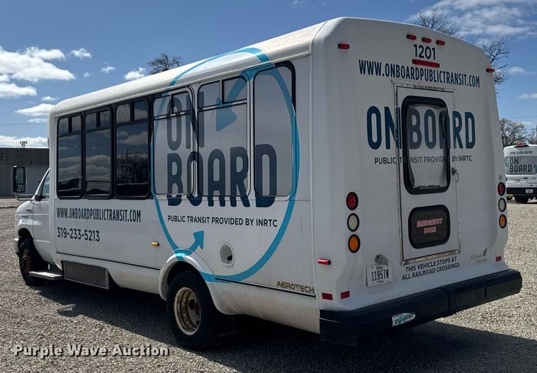 image for item EM3780 2012 Ford Econoline shuttle bus