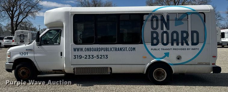 image for item EM3780 2012 Ford Econoline shuttle bus