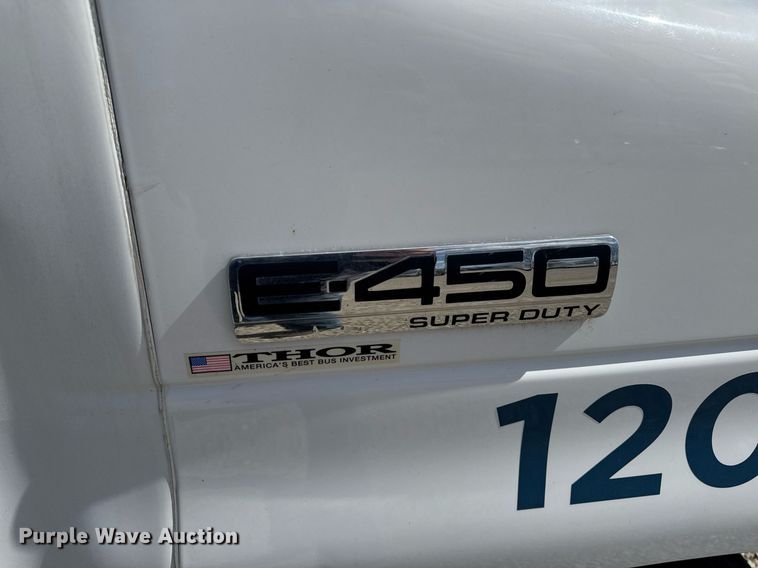 image for item EM3780 2012 Ford Econoline shuttle bus