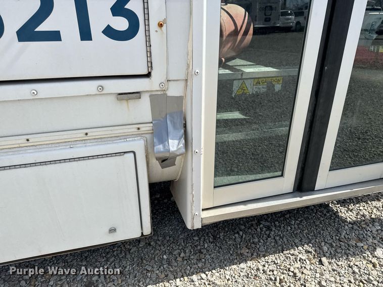 image for item EM3780 2012 Ford Econoline shuttle bus