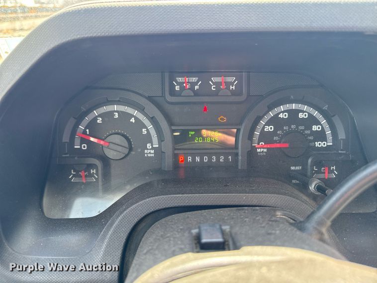 image for item EM3780 2012 Ford Econoline shuttle bus