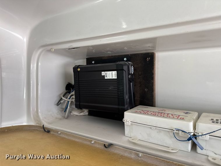 image for item EM3780 2012 Ford Econoline shuttle bus