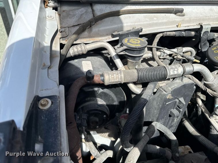 image for item EM3780 2012 Ford Econoline shuttle bus