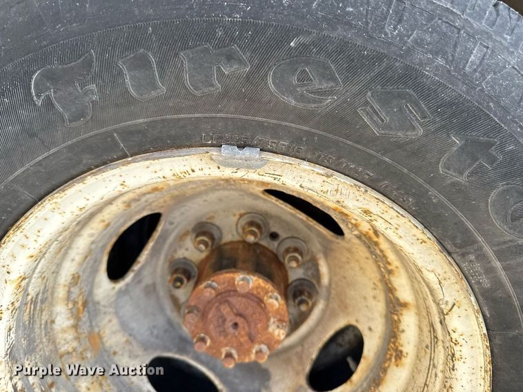 image for item EM3780 2012 Ford Econoline shuttle bus