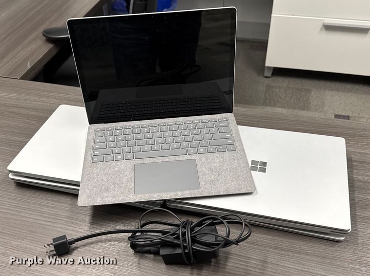 image for item EM3794 (7) Surface 3 13