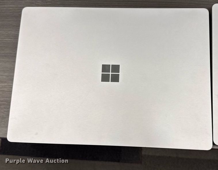 image for item EM3794 (7) Surface 3 13