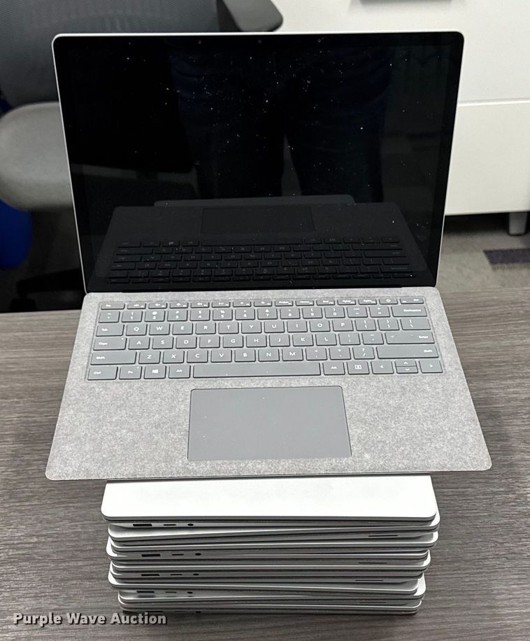 image for item EM3795 (10) Microsoft 1867 Surface laptops