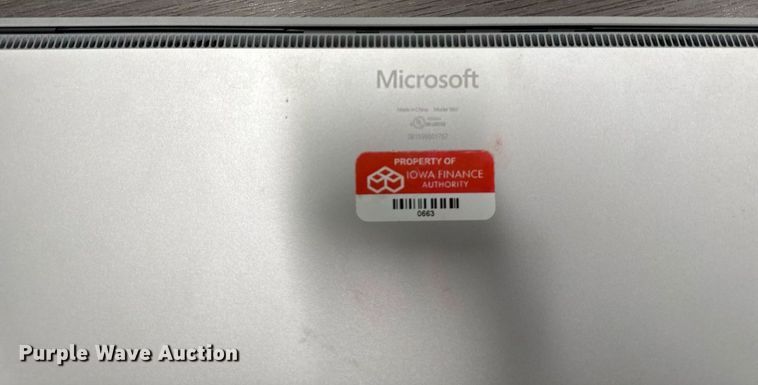 image for item EM3795 (10) Microsoft 1867 Surface laptops