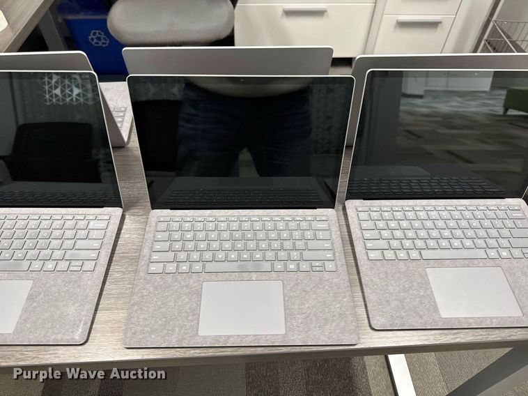 image for item EM3795 (10) Microsoft 1867 Surface laptops