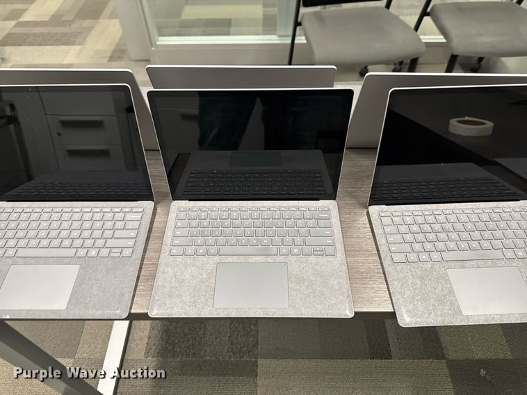 image for item EM3795 (10) Microsoft 1867 Surface laptops