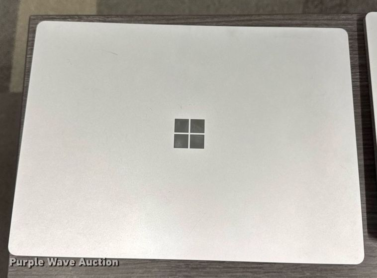 image for item EM3795 (10) Microsoft 1867 Surface laptops