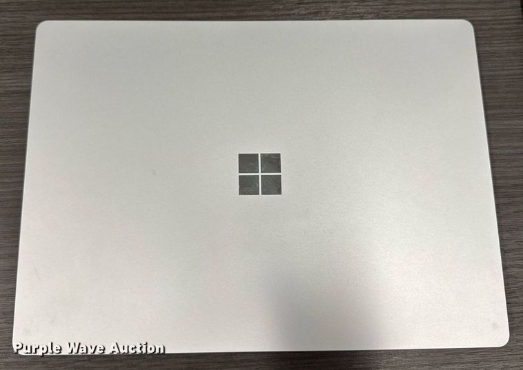 image for item EM3795 (10) Microsoft 1867 Surface laptops