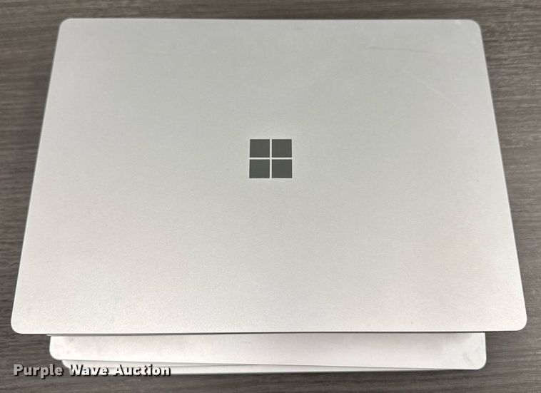 image for item EM3796 (10) Microsoft 1868 Surface laptops