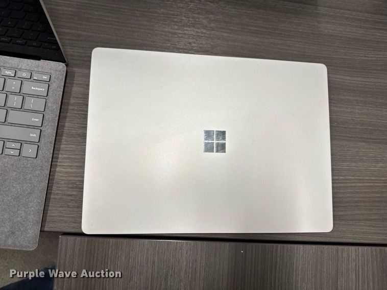 image for item EM3797 (10) Microsoft 1868 Surface laptops