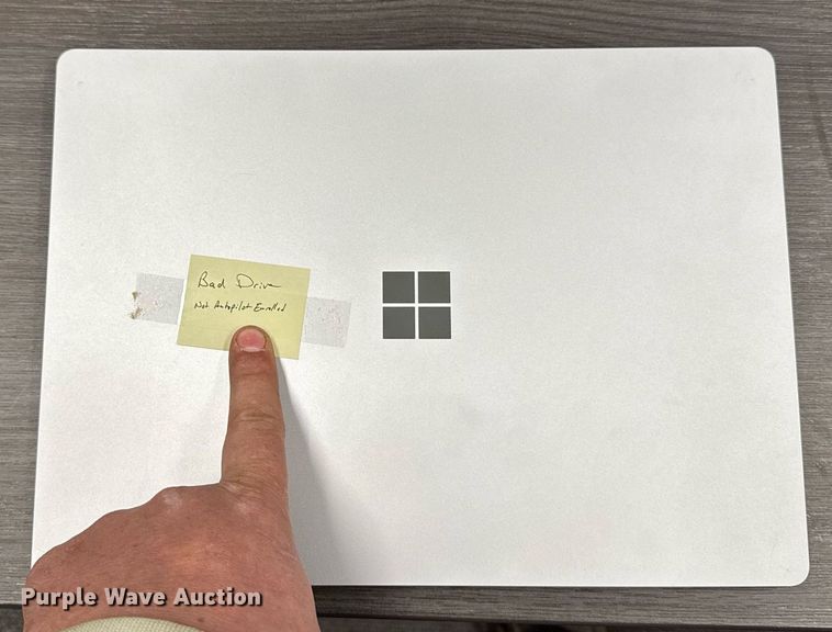 image for item EM3797 (10) Microsoft 1868 Surface laptops