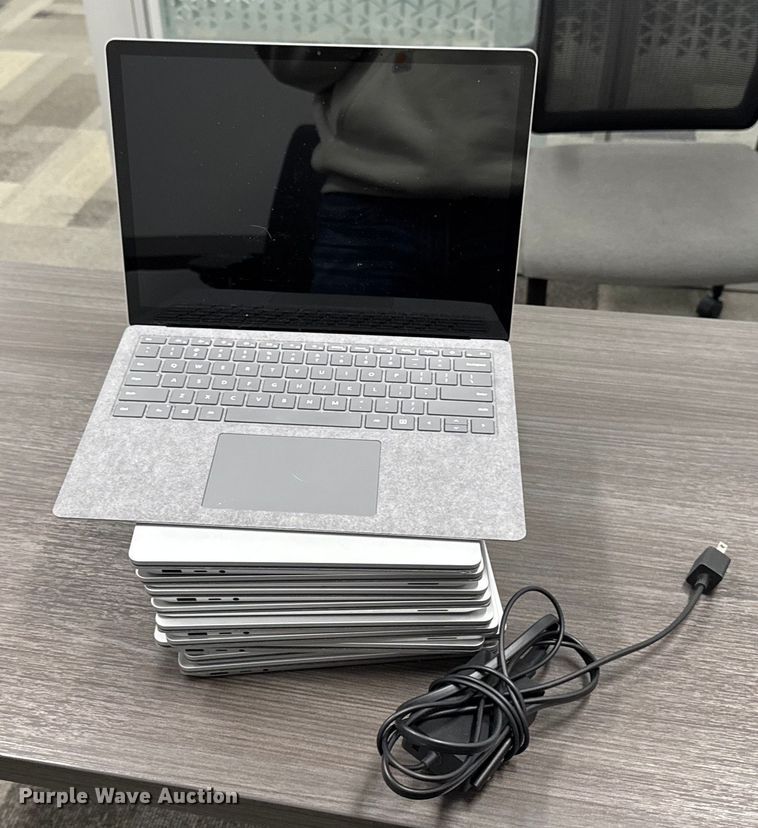 image for item EM3798 (10) Microsoft 1868 Surface laptops