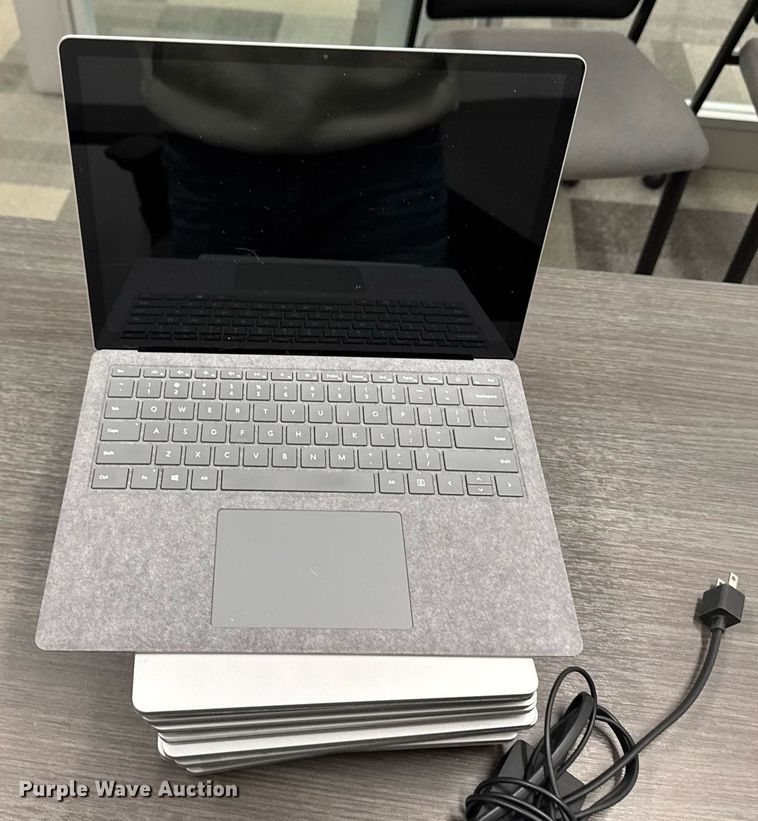 image for item EM3798 (10) Microsoft 1868 Surface laptops