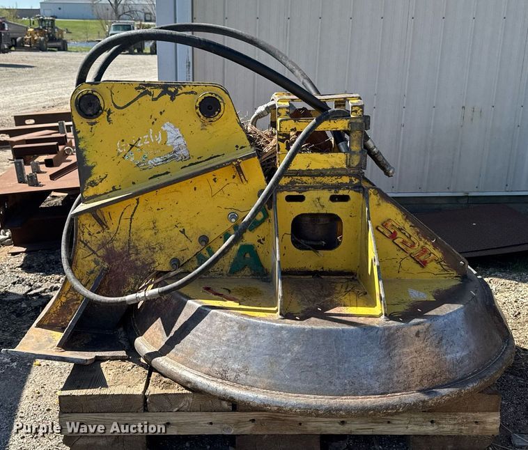 image for item EM3813 Alamo 52II Grizzly  excavator tree saw