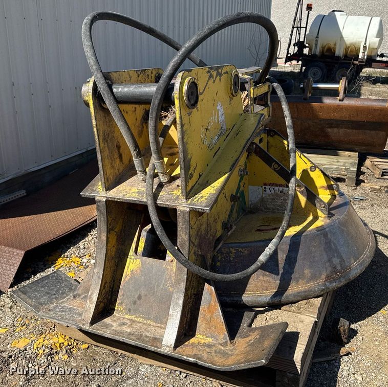 image for item EM3813 Alamo 52II Grizzly  excavator tree saw