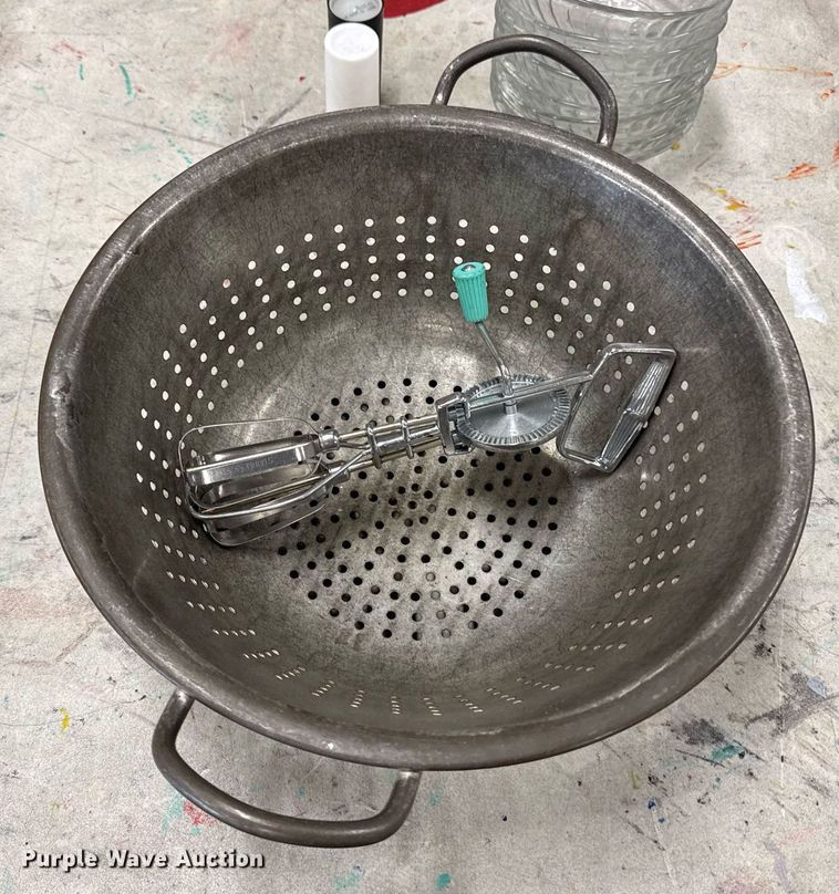 image for item EM3832 Kitchen equipment