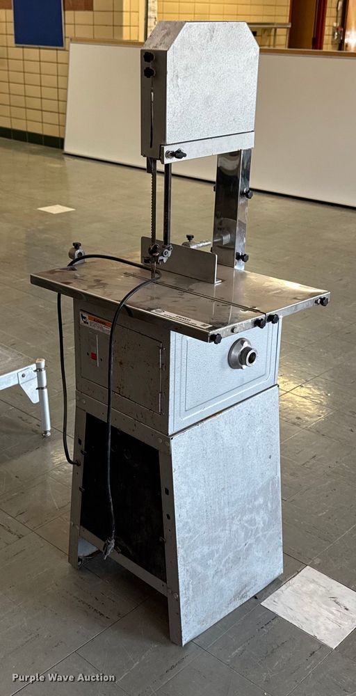 image for item EM3833 2004 Northern industrial TH298-002 band saw