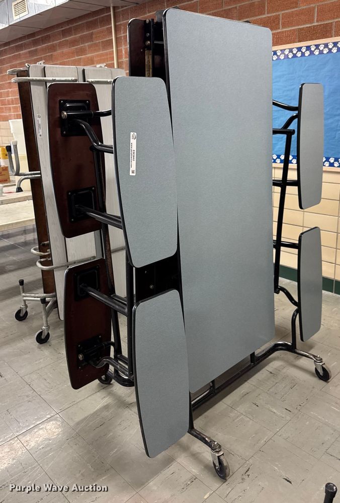 image for item EM3842 Cafeteria table
