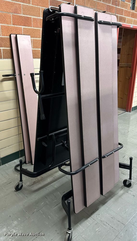 image for item EM3843 Cafeteria table