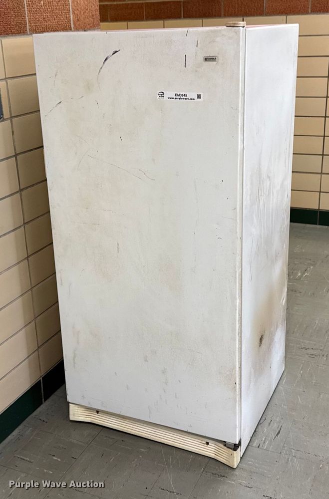 image for item EM3845 Kenmore 253.21421101 freezer