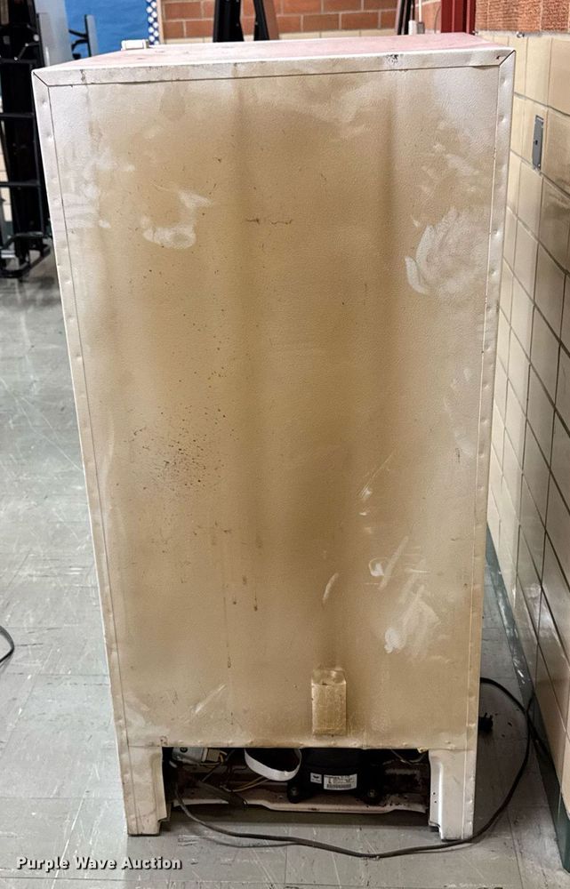 image for item EM3845 Kenmore 253.21421101 freezer