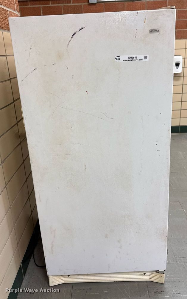image for item EM3845 Kenmore 253.21421101 freezer