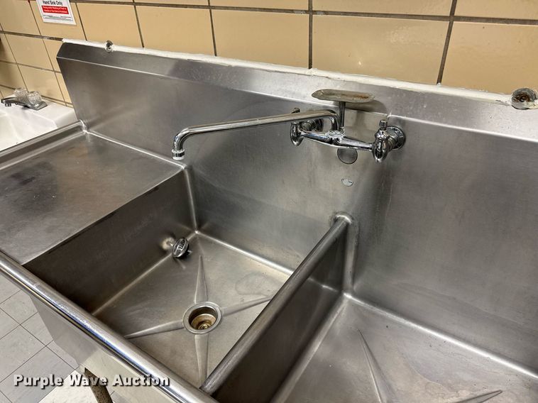 image for item EM3851 Stainless kitchen sink