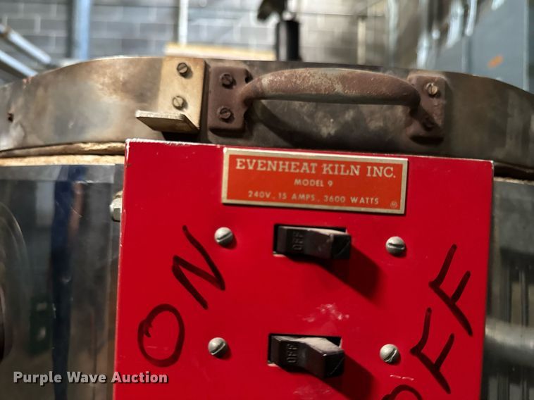 image for item EM3857 Evenheat Kiln Inc 9 kiln