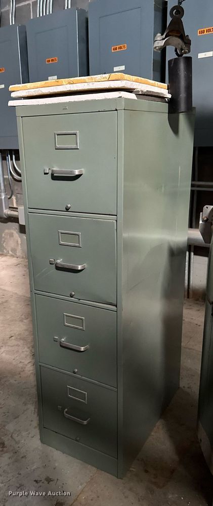 image for item EM3857 Evenheat Kiln Inc 9 kiln