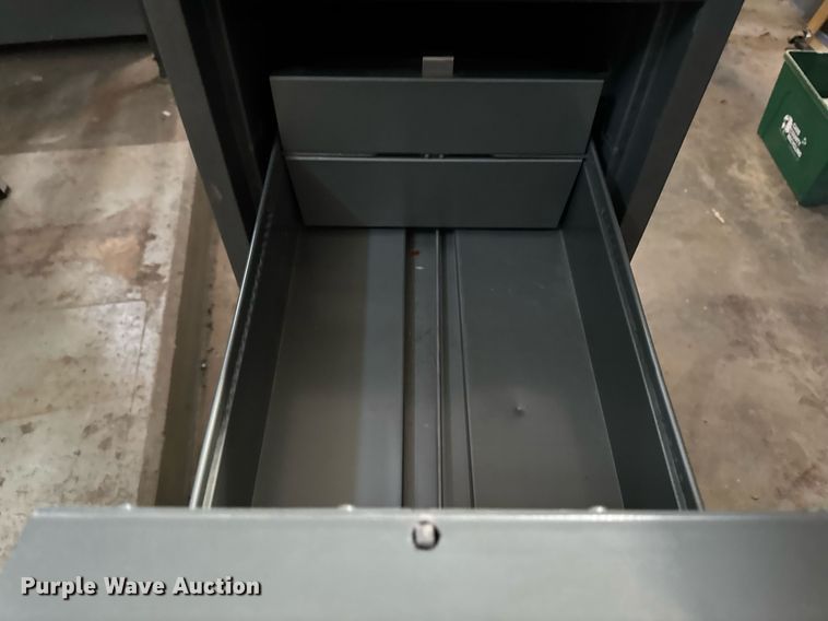 image for item EM3858 Underwriter laboratories Inc filing cabinet