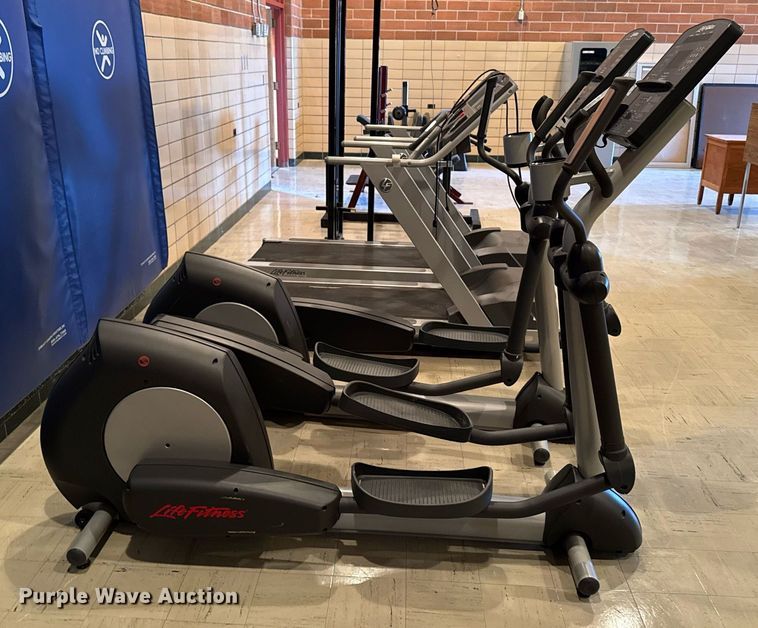 image for item EM3863 (2) Life fitness CLSX elliptical machines