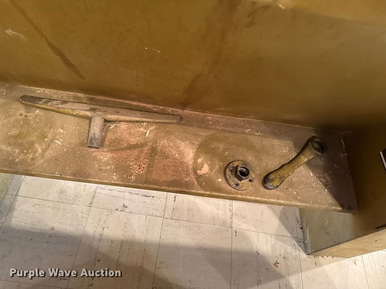 image for item EM3868 Powermatic 45 wood lathe