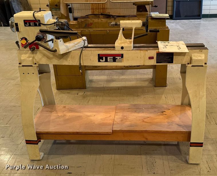 image for item EM3869 JET JWL-1442VS wood lathe