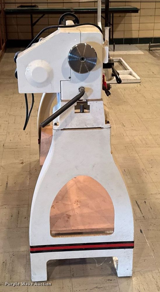 image for item EM3869 JET JWL-1442VS wood lathe
