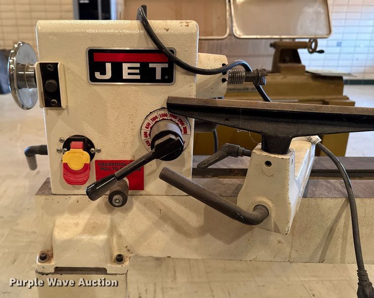 image for item EM3869 JET JWL-1442VS wood lathe