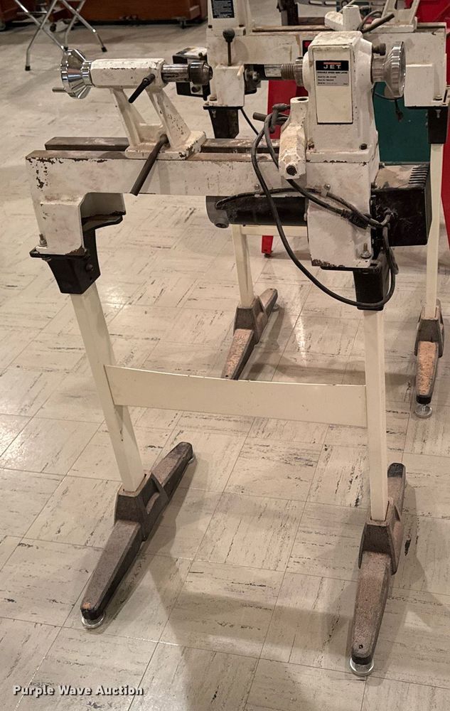 image for item EM3871 JET JMl-1014VSI wood lathe