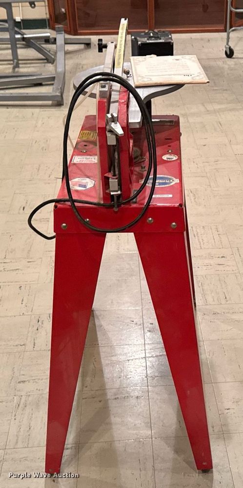 image for item EM3873 RBI 220 scroll saw