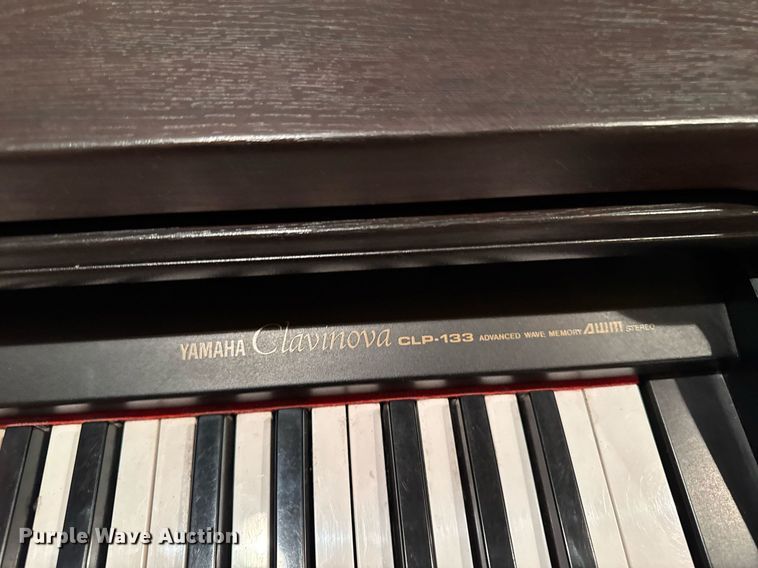 image for item EM3879 Yamaha CLP-133 clavinova electric piano