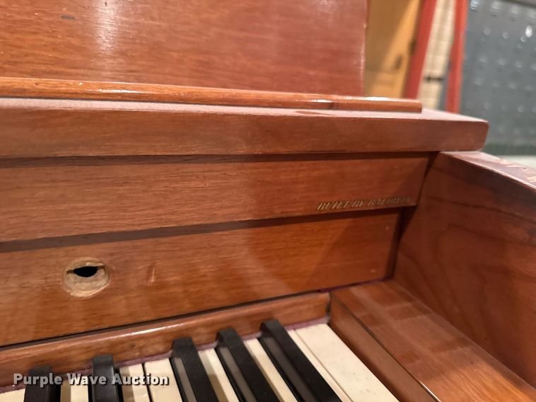 image for item EM3881 Hamilton piano
