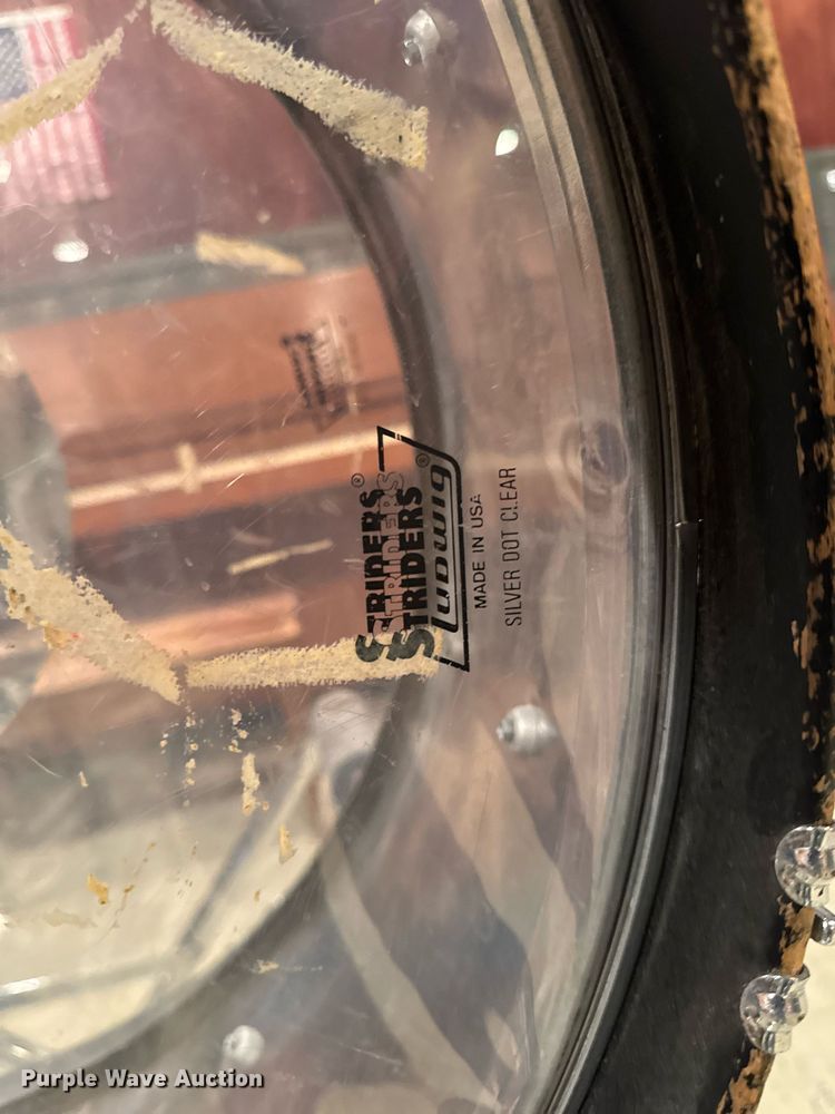 image for item EM3882 Ludwig drum