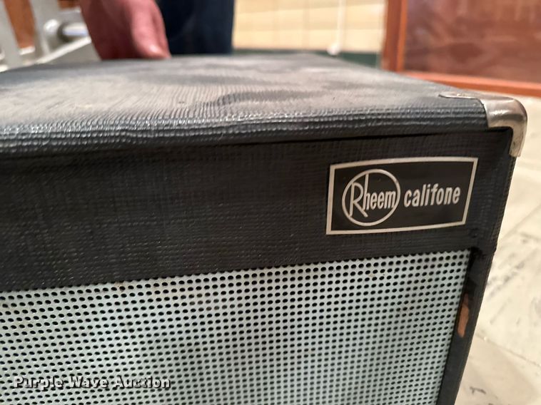 image for item EM3886 (2) record players