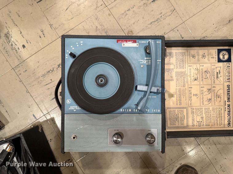 image for item EM3886 (2) record players