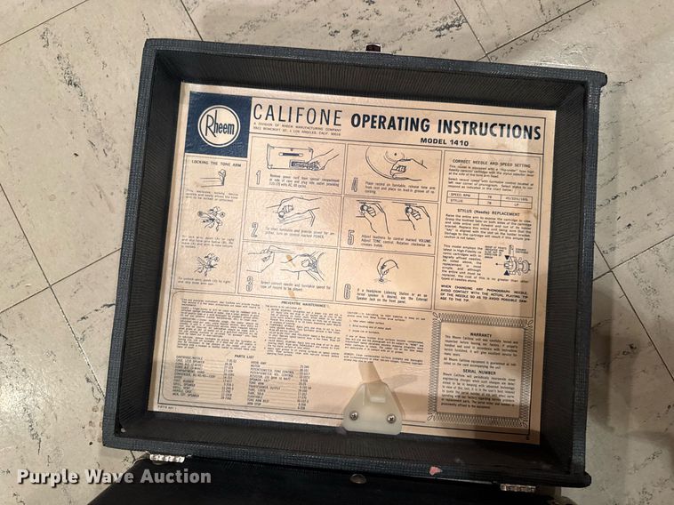 image for item EM3886 (2) record players